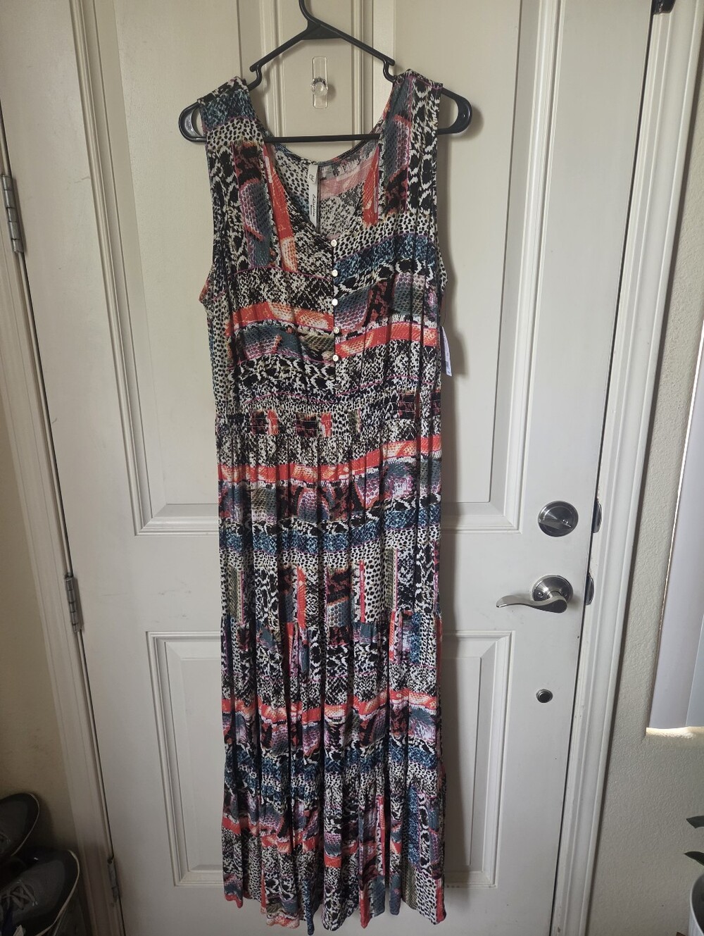 NY Connection "NWT" Abstract Maxi Dress